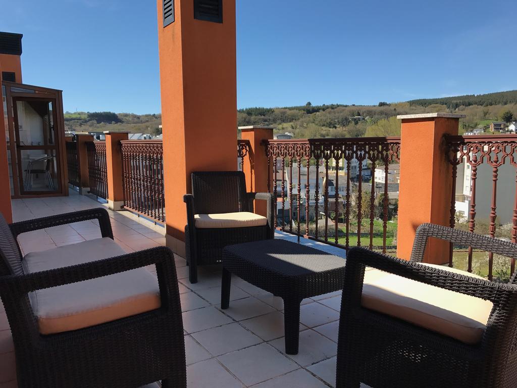 High Rentxacobeo Apartment Sarria Bagian luar foto
